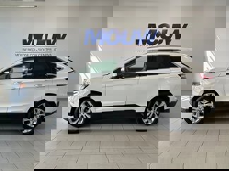 Used 2020 Ford Edge Titanium image 1