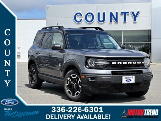 Used 2022 Ford Bronco Sport Outer Banks image 1
