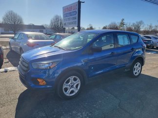 Used 2018 Ford Escape S image 1