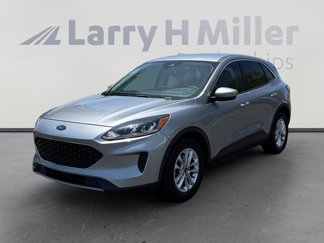 Used 2021 Ford Escape SE image 1