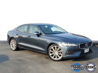 Used 2020 Volvo S60 T5 Momentum image 1