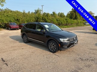 Used 2020 Volkswagen Tiguan SE image 1