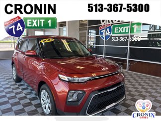 Used 2022 Kia Soul LX image 1