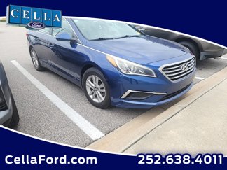 Used 2017 Hyundai Sonata SE image 1