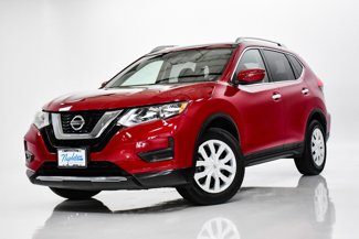 Used 2017 Nissan Rogue S image 1