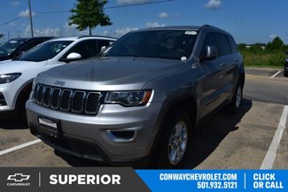 Used 2019 Jeep Grand Cherokee Laredo image 1