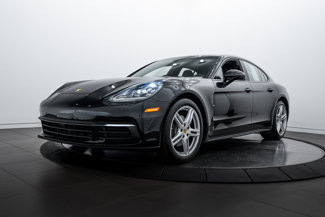 Certified 2017 Porsche Panamera 4 image 1