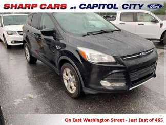 Used 2016 Ford Escape SE image 1