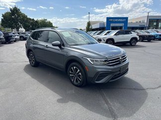Used 2022 Volkswagen Tiguan S image 1