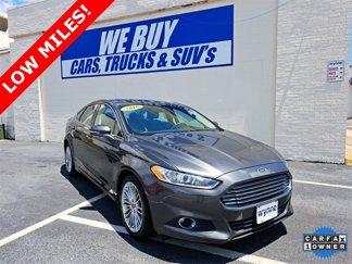 Used 2016 Ford Fusion SE w/ Equipment Group 202A image 1