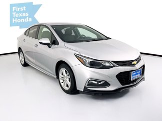 Used 2018 Chevrolet Cruze LT w/ Convenience Package image 1