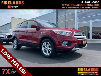 Used 2019 Ford Escape SE image 1