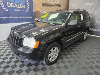 Used 2010 Jeep Grand Cherokee Laredo image 1