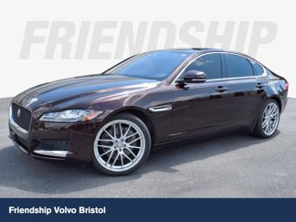 Used 2016 Jaguar XF Prestige image 1