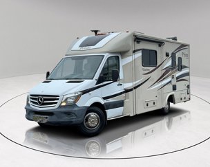 Used 2015 Mercedes-Benz Sprinter 3500 image 1