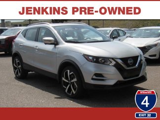 Used 2022 Nissan Rogue Sport SL image 1
