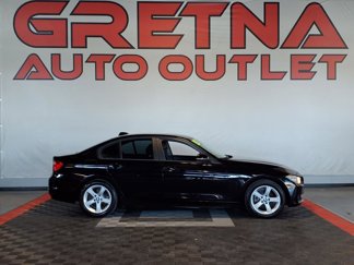 Used 2015 BMW 328i Sedan w/ Technology Package image 1