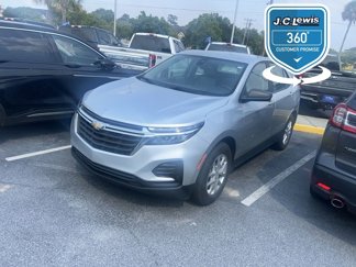 Used 2022 Chevrolet Equinox LS image 1