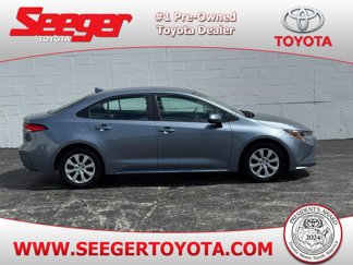 Used 2022 Toyota Corolla LE image 1