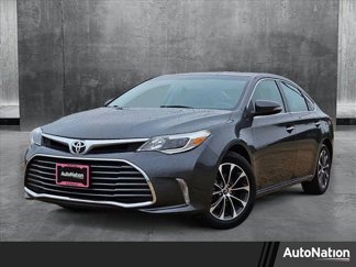 Used 2016 Toyota Avalon XLE Premium image 1