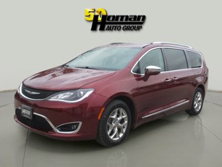 Used 2017 Chrysler Pacifica Limited w/ Advanced Safetytec Group image 1
