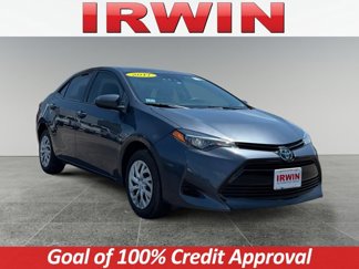 Used 2017 Toyota Corolla LE image 1