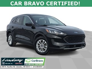 Used 2020 Ford Escape SE image 1