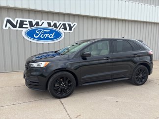 Used 2022 Ford Edge SE w/ Black Appearance Package image 1