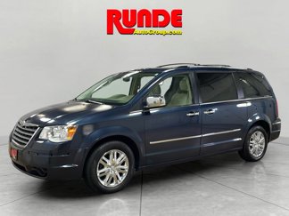 Used 2008 Chrysler Town & Country Limited w/ Entertainment Group #3 image 1