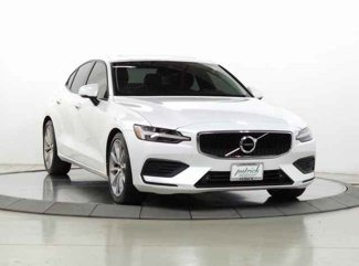 Used 2020 Volvo S60 T5 Momentum image 1