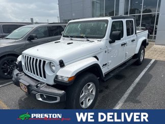 Used 2021 Jeep Gladiator Sport image 1