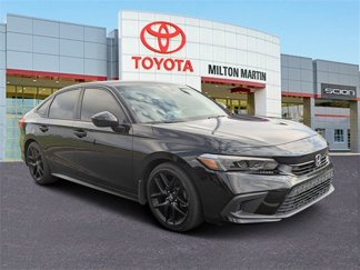 Used 2023 Honda Civic Sport image 1