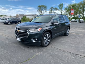 Used 2020 Chevrolet Traverse LT w/ LT Premium Package image 1