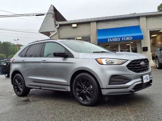 Certified 2022 Ford Edge SE w/ Black Appearance Package image 1