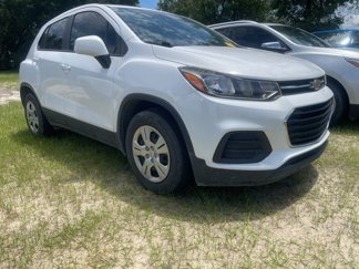 Used 2017 Chevrolet Trax LS image 1