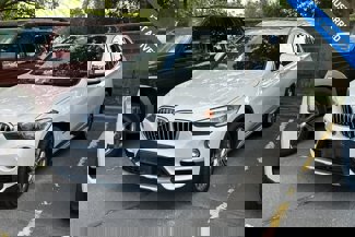 Used 2016 BMW X1 xDrive28i image 1