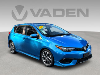 Used 2018 Toyota Corolla iM image 1