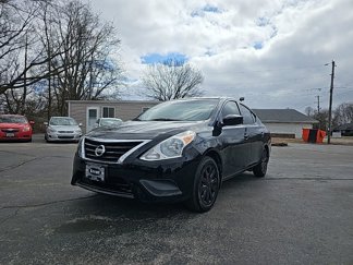 Used 2018 Nissan Versa S Plus image 1