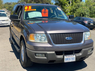 Used 2005 Ford Expedition XLT image 1