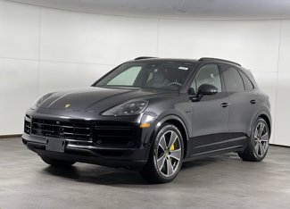 Certified 2021 Porsche Cayenne Turbo S image 1
