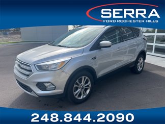 Used 2018 Ford Escape SE image 1