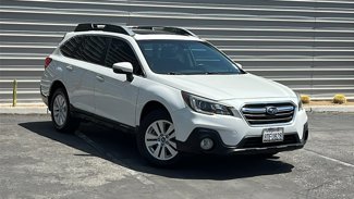 Used 2018 Subaru Outback 2.5i Premium image 1