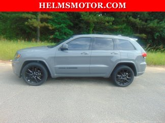 Used 2019 Jeep Grand Cherokee Altitude image 1