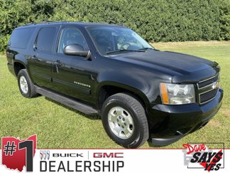 Used 2013 Chevrolet Suburban LT image 1