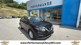 Used 2021 Nissan Rogue Sport S image 1