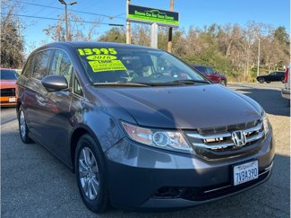 Used 2016 Honda Odyssey SE image 1