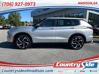 Used 2024 Mitsubishi Outlander FWD image 1