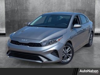 Used 2023 Kia Forte LXS image 1