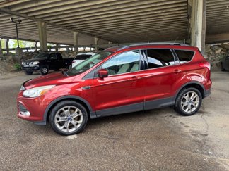 Used 2014 Ford Escape SE w/ Equipment Group 201A image 1