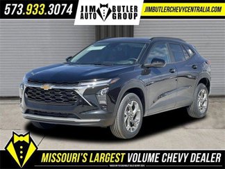 New 2025 Chevrolet Trax LT w/ Driver Confidence Package image 1